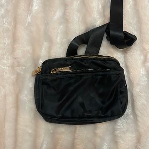 Black camo belt bag, one size fits most